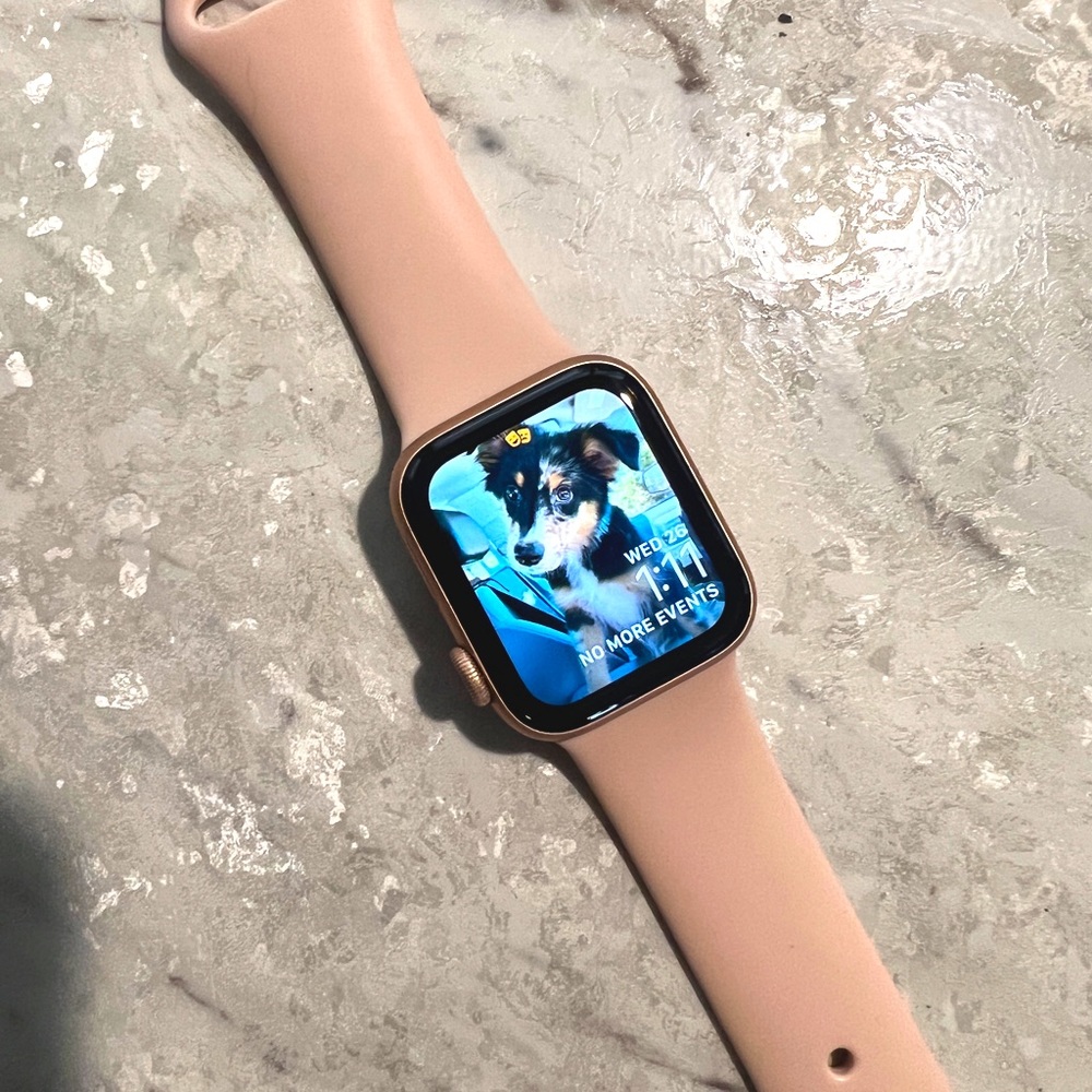 Apple Watch Series 5 40mm Pink